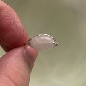 Silver rose quartz ring